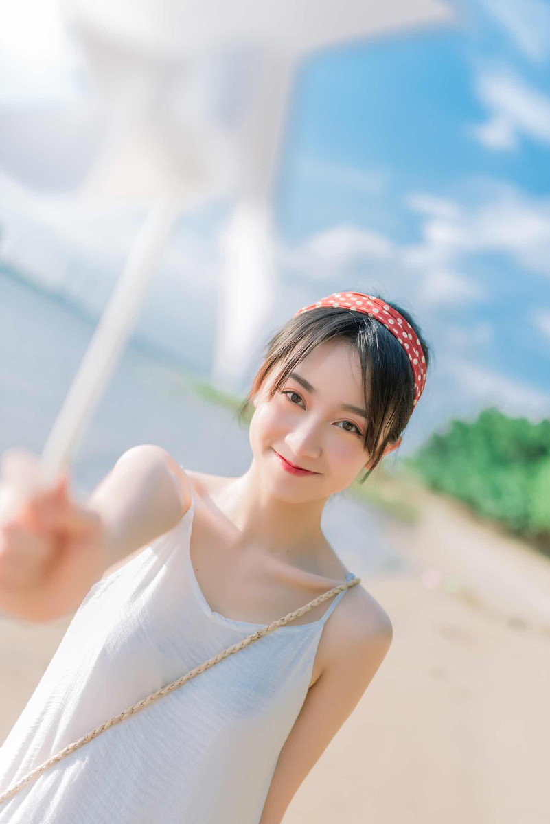 ƷŮ˽˴