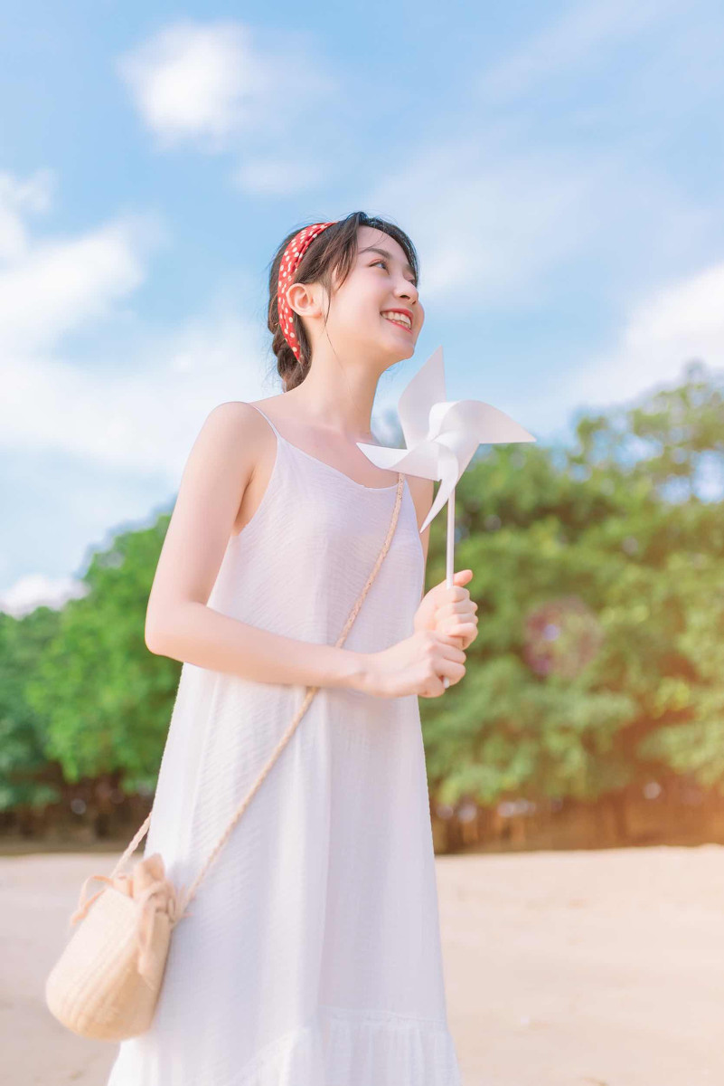 ƷŮ˽˴