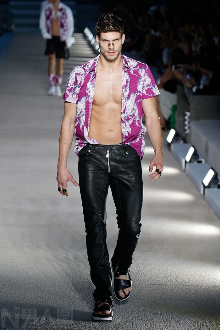 DirkBikkembergs bikkembergsݳƷ