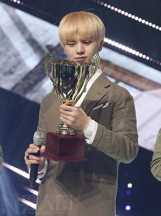 btobϣshow champion 