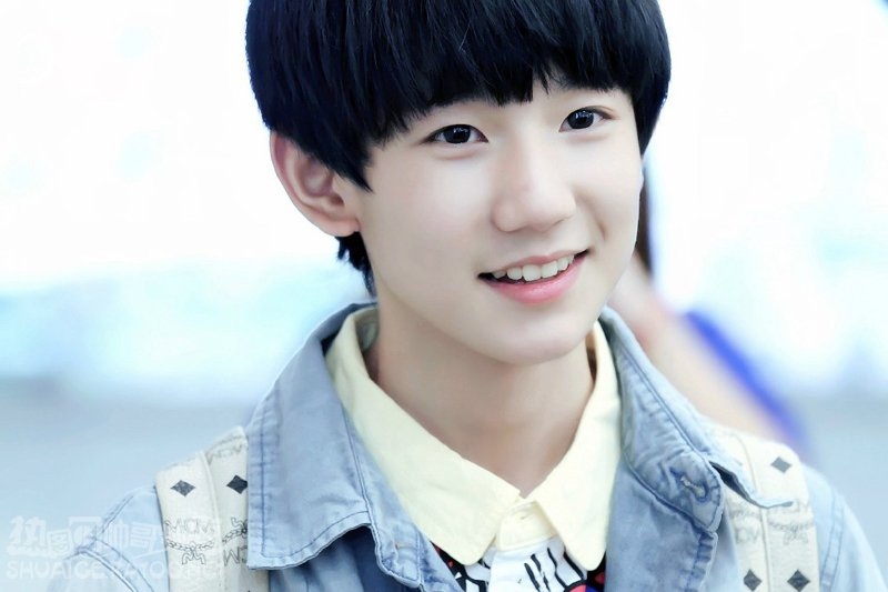 tfboysԱԴͼƬ