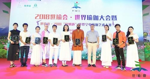 2018褻ᡤ٤Ļ 褻ḱϯ֣ƽ´