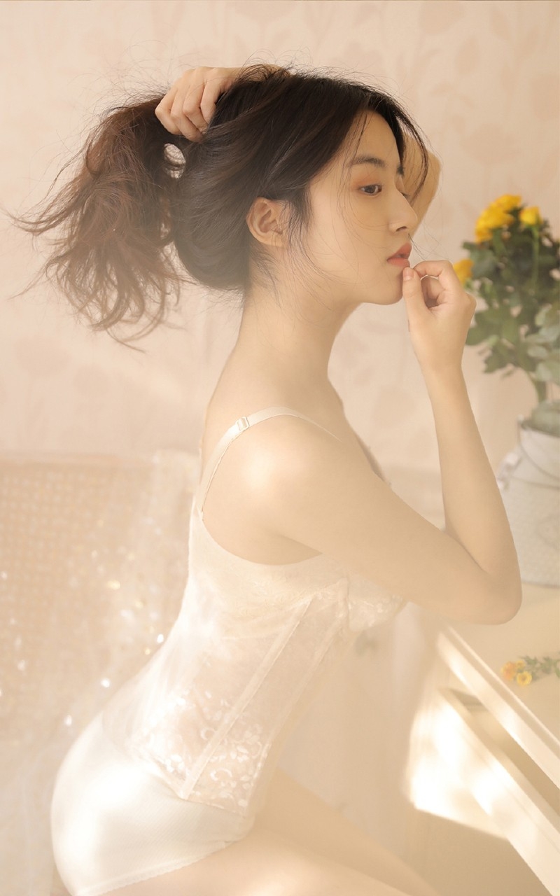 大眼校园女神美女甜美小清新户外清纯养眼模特摄影写真